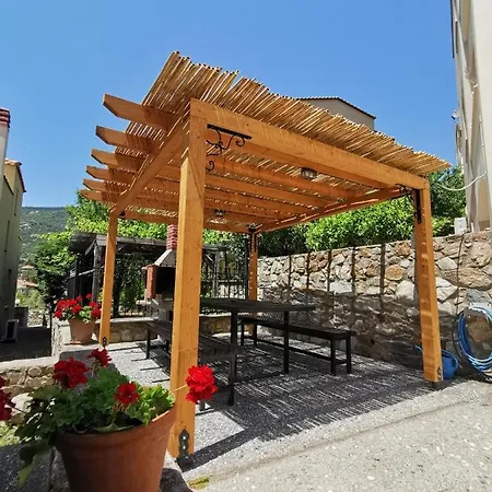 Palio Armonia Guest House Palaiontsiflikion Exterior photo